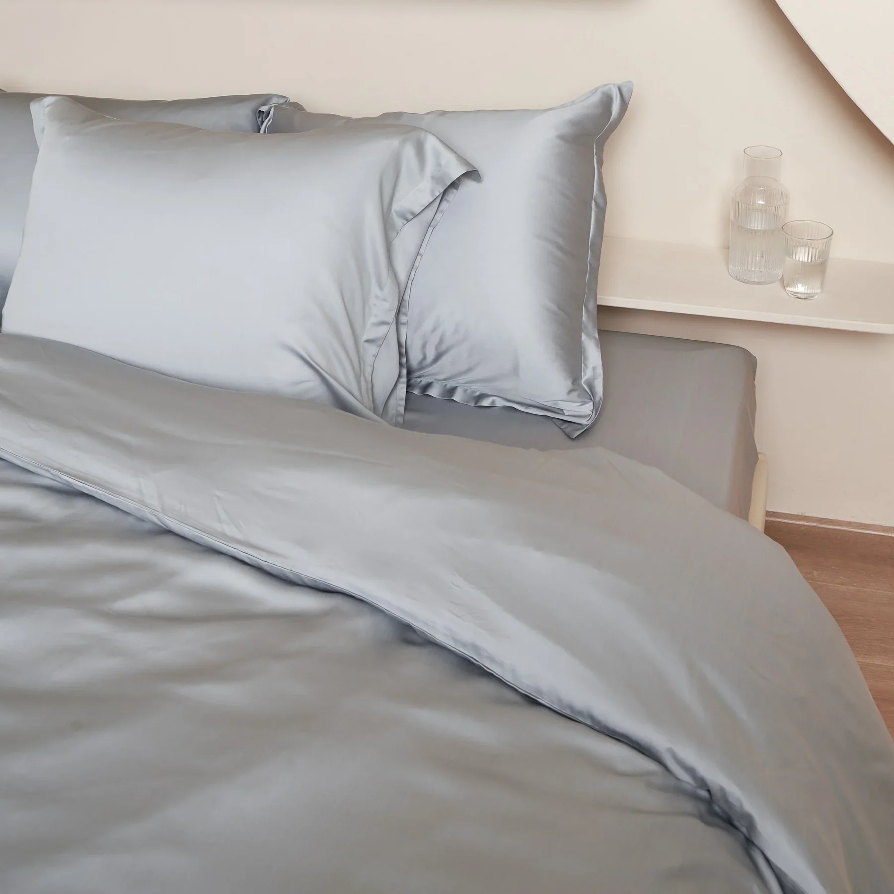 Hoeslaken TENCEL™ Sateen Grijsblauw 30cm - Afbeelding 4