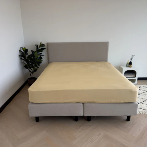 Hoeslaken Kiyo Tencel 40cm Gold